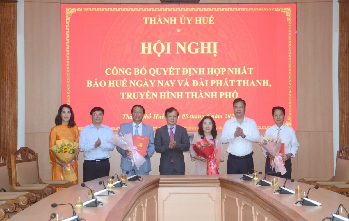 Hợp nhất Báo Huế Ngày nay và Đài Phát thanh và Truyền hình thành phố Huế